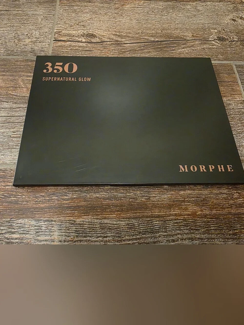 Morphe 350 Supernatural Glow